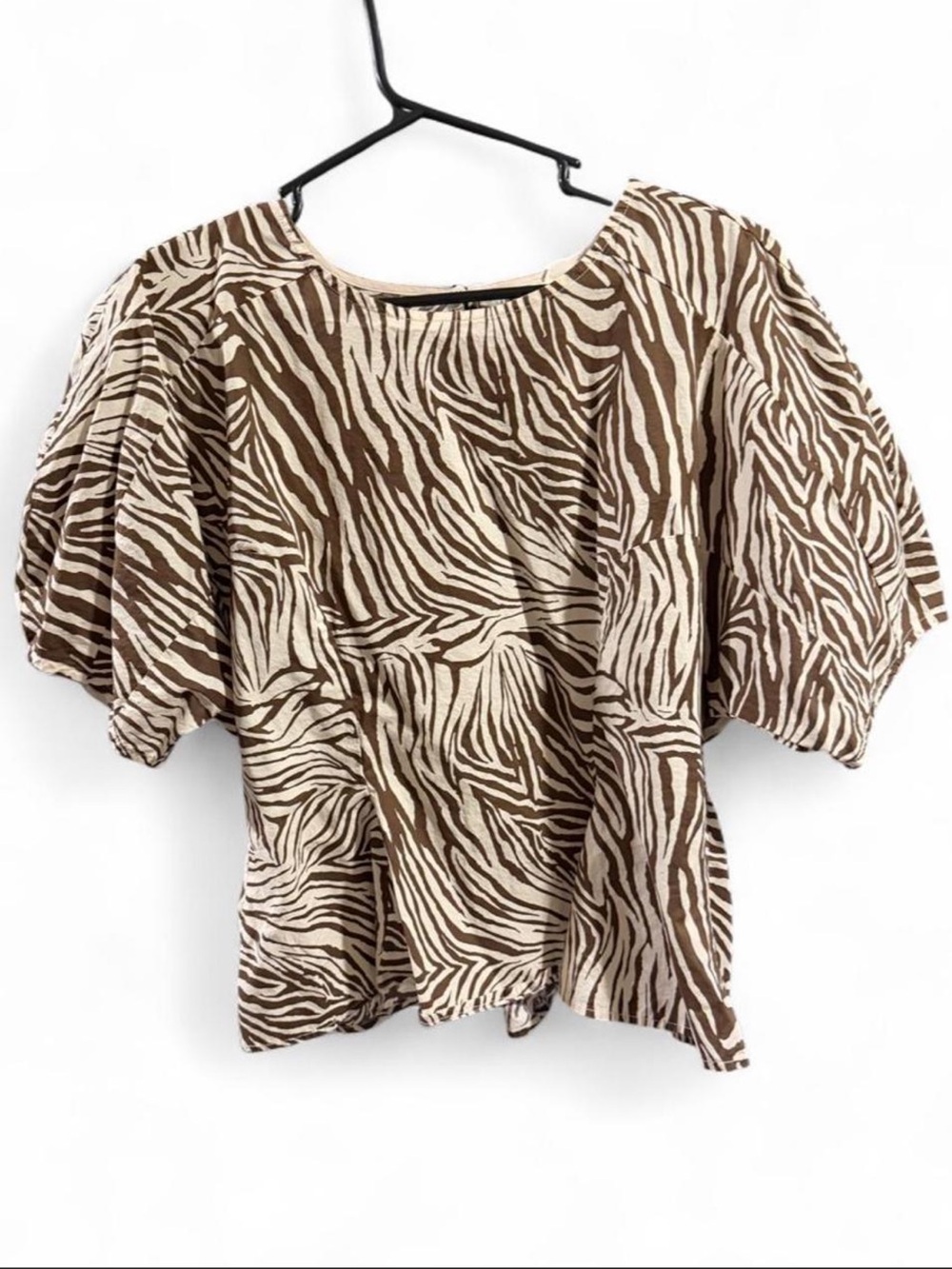 MELLODAY Brown and Cream Zebra Print Puff Sleeve Blouse